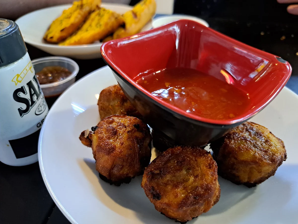 Dim Sim, Mr B Eatery