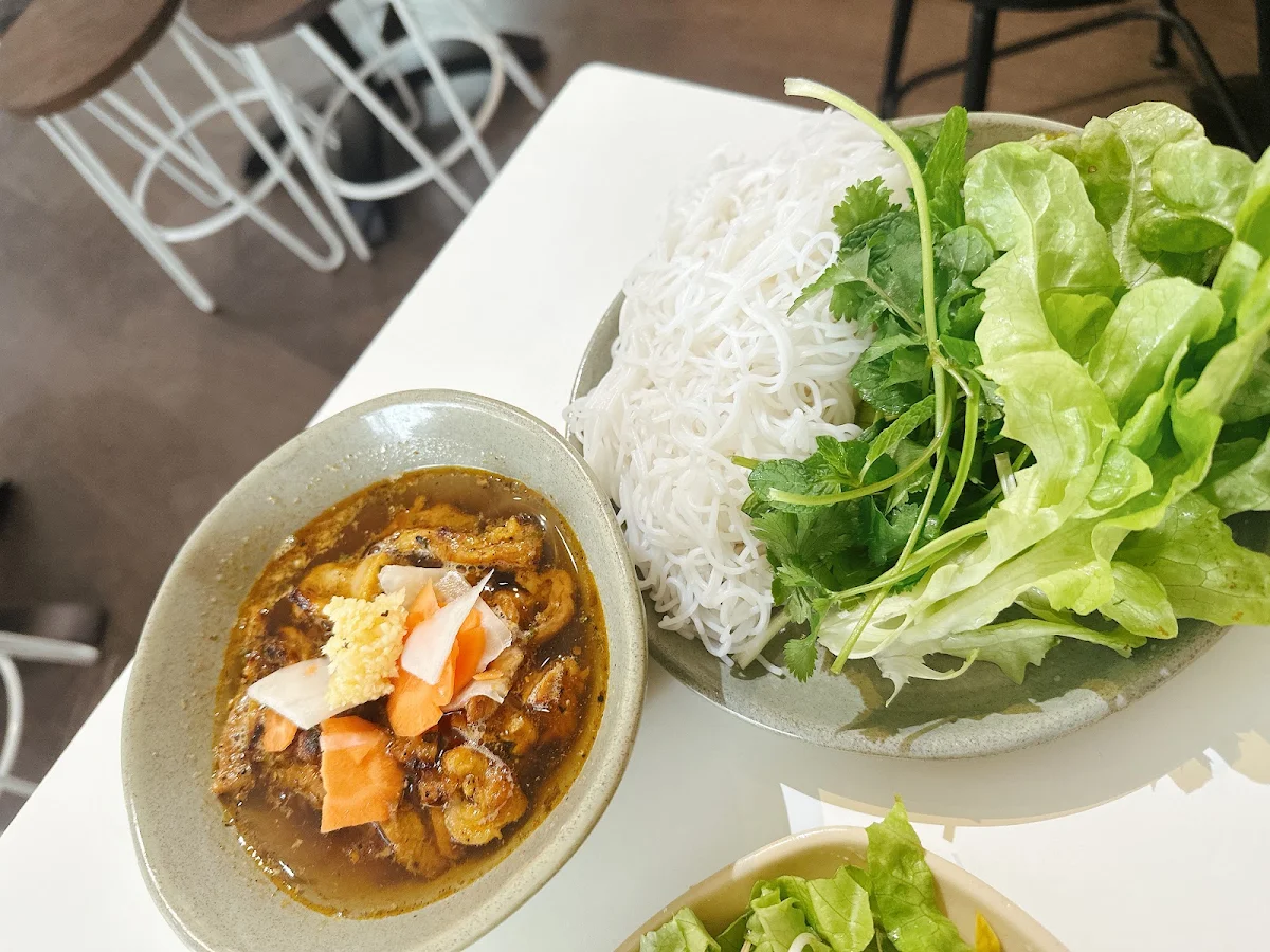 Vermicelli with Grilled Pork & Spring Rolls