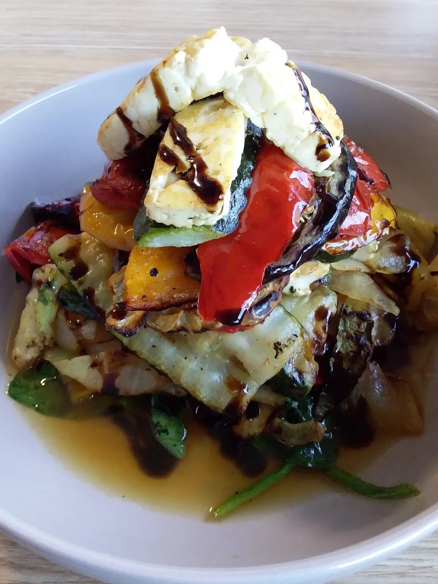 Vegie Stack, Royal Exchange Hotel