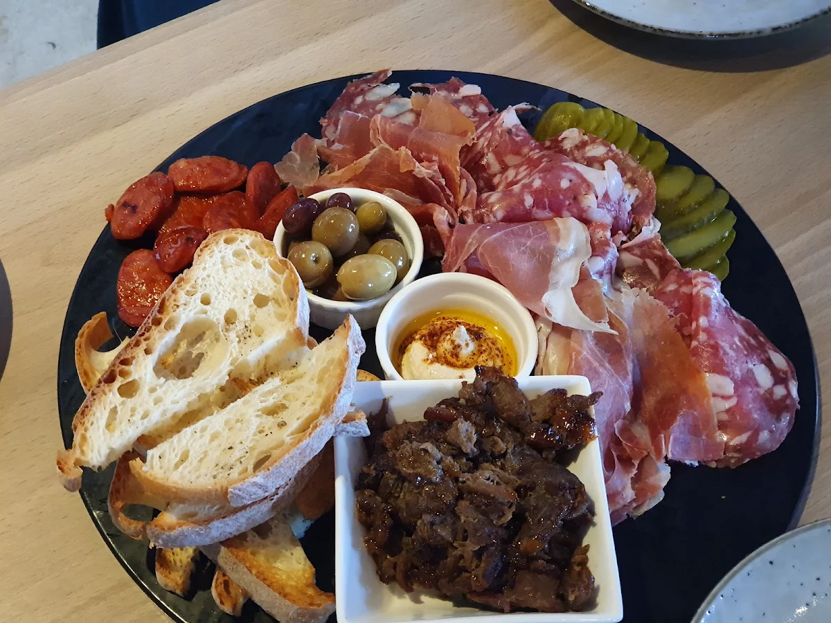 Chef's Platter, Bad Apples Bar
