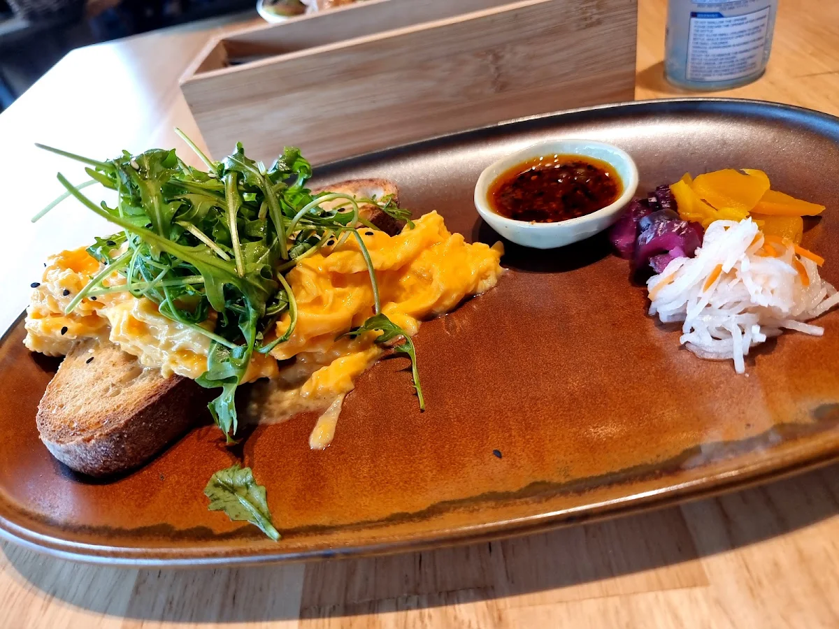 Highlights, Cloud Eleven Restaurant