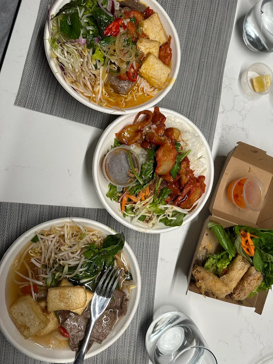 Highlights, Good Morning Vietnam Eatery