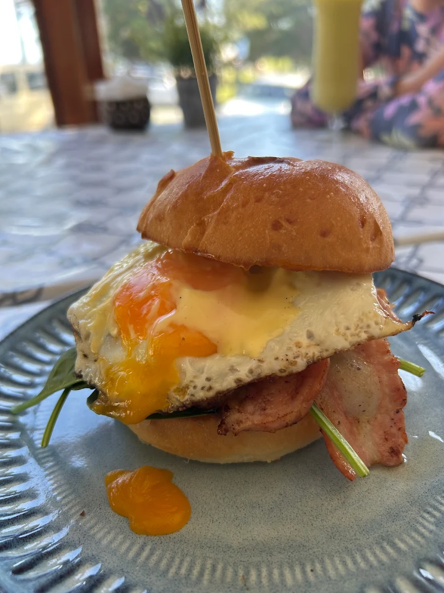 Bacon and Egg Roll