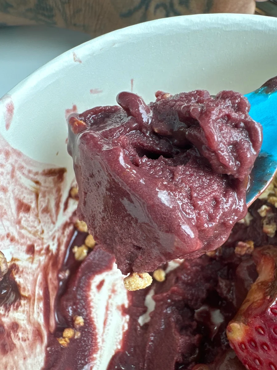 Highlights, Icy bear Frozen Yoghurt and Açai (Dessert Bar)
