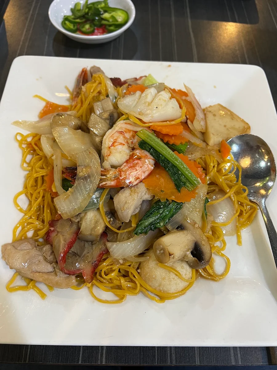 Seafood Stir Fry Noodles