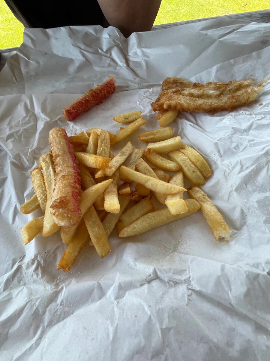 Highlights, Port Store Take Away & Deli