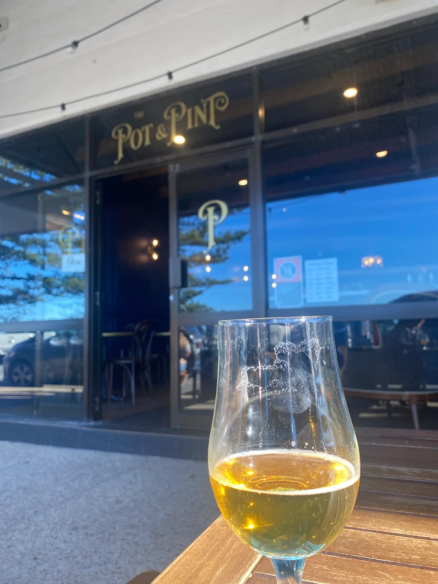 Highlights, The Pot and Pint