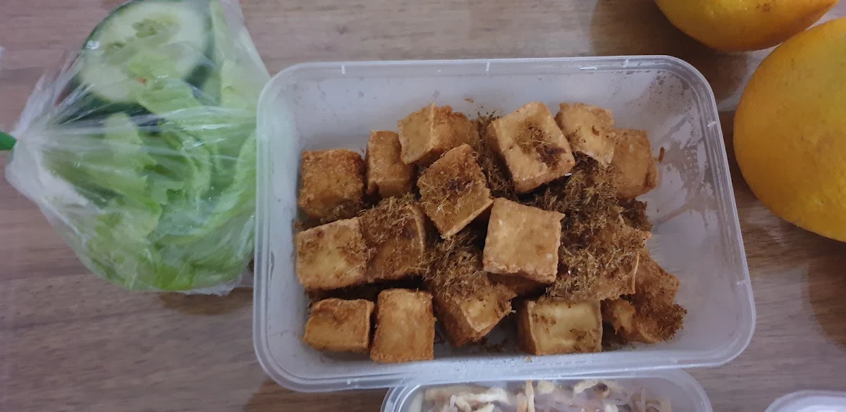 Fried Tofu with Lemon Grass