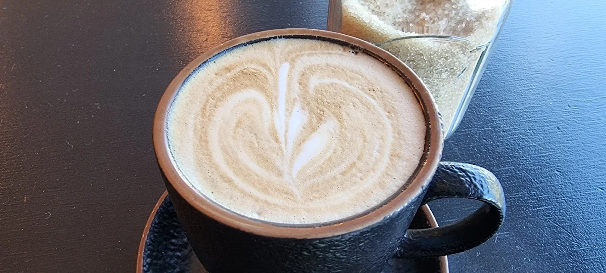 Flat White, Charlie's Coffee Bar