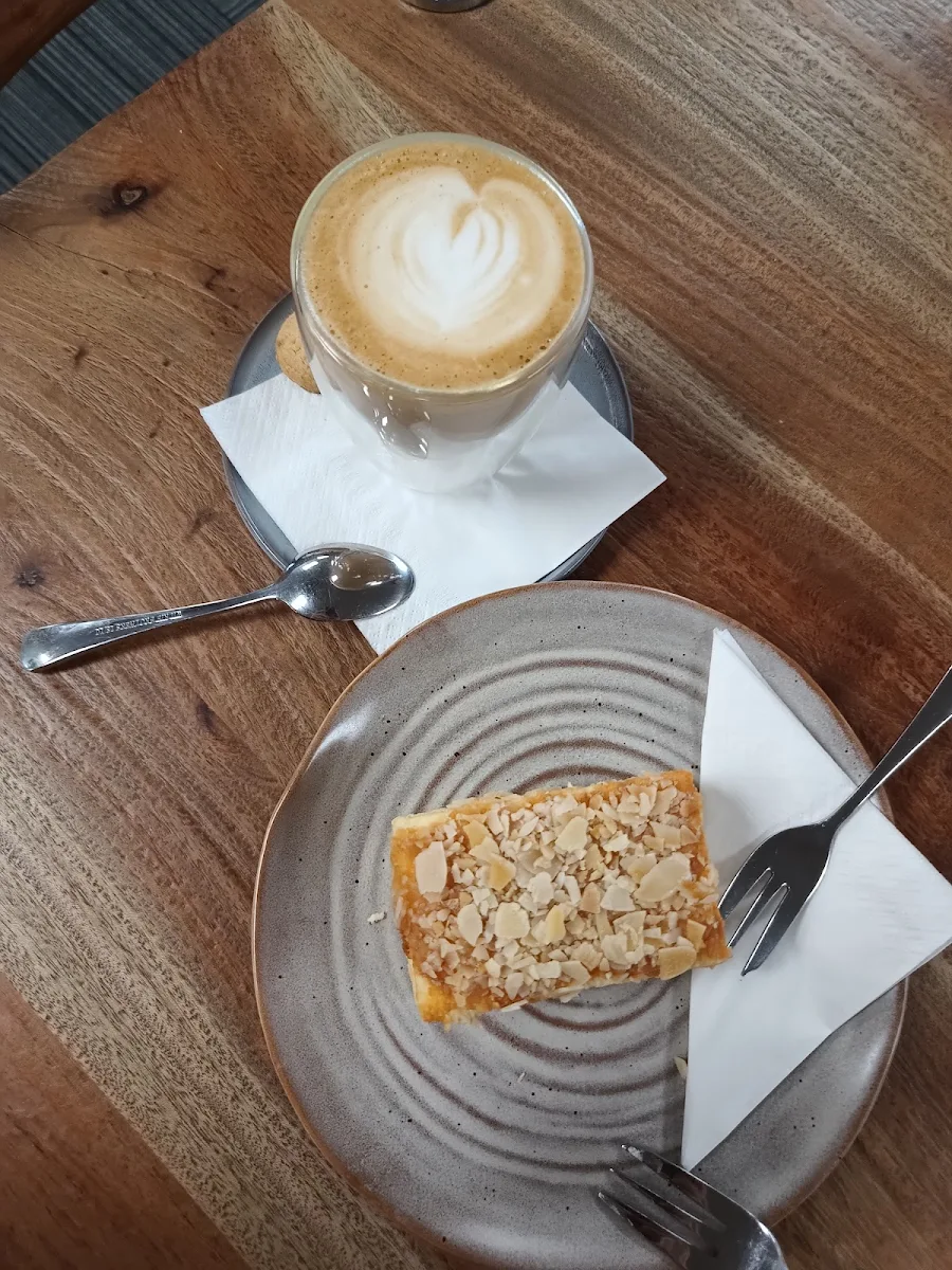 Highlights, Wohlers Cafe