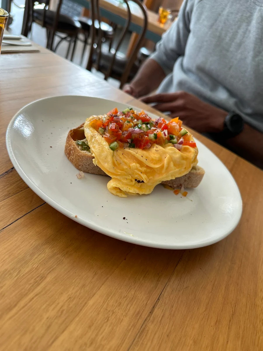 Chilli Scrambled Eggs, Fenton