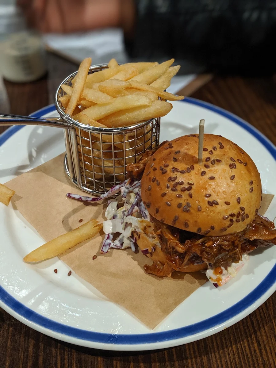 Pulled Pork Burger