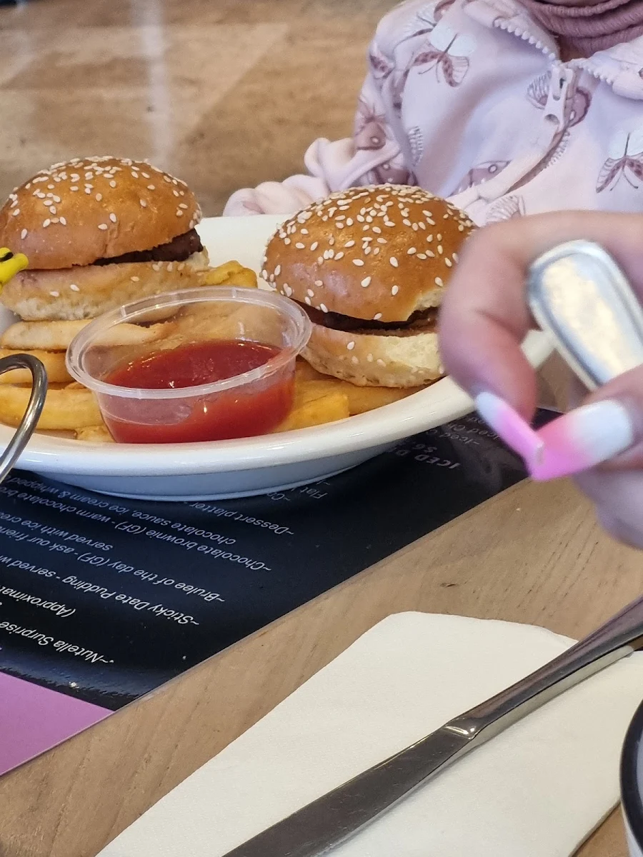 Kids Cheeseburger