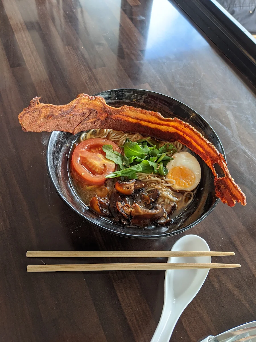 Breakfast Ramen, Paper Tiger