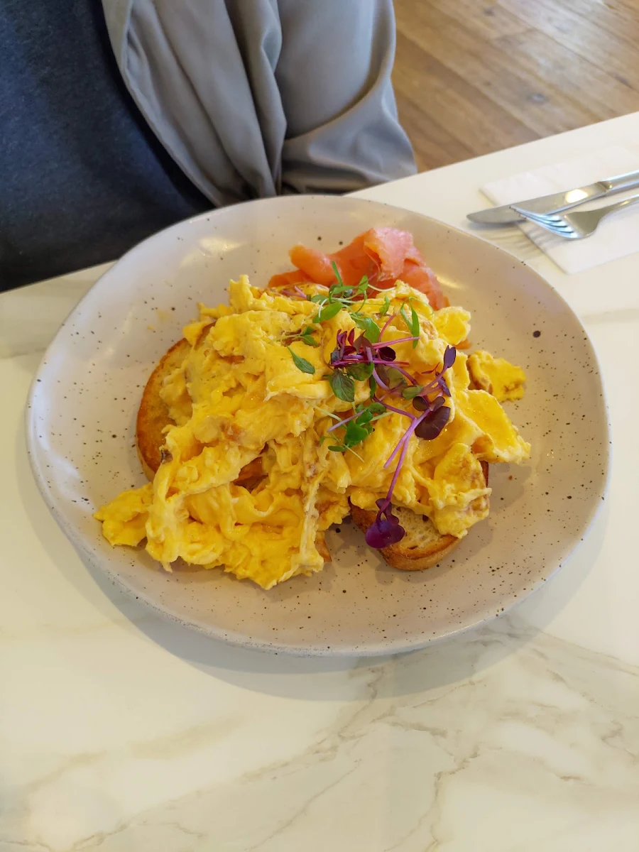 Scrambled Eggs with Salmon