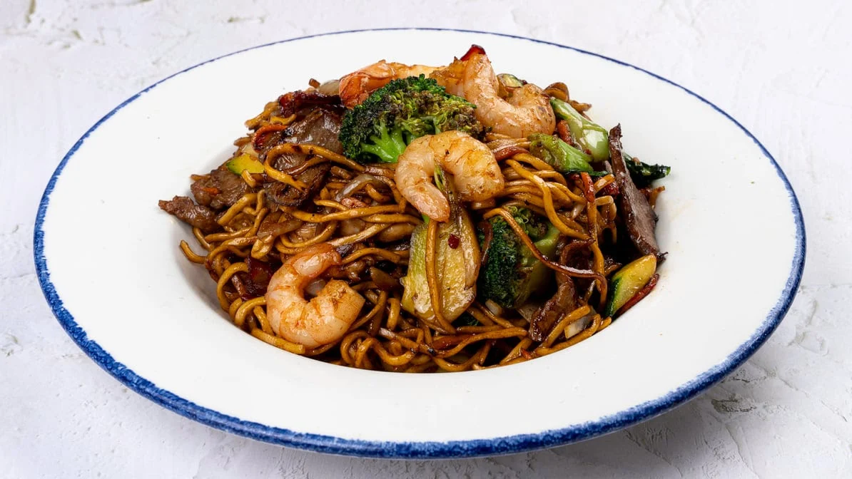 Highlights, Yoshi Noodle & Sushi