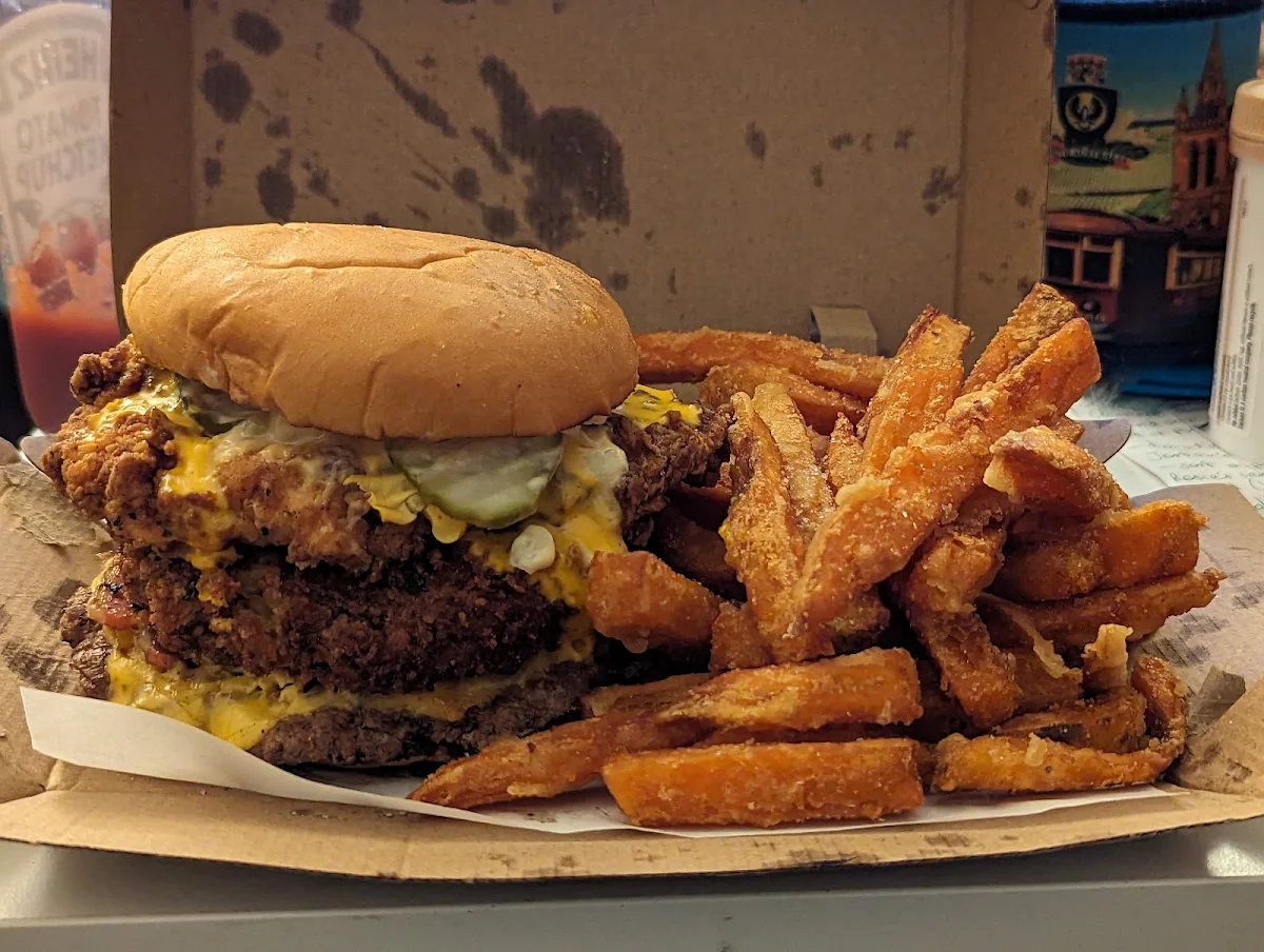 CEO Burger, Burger Incredible