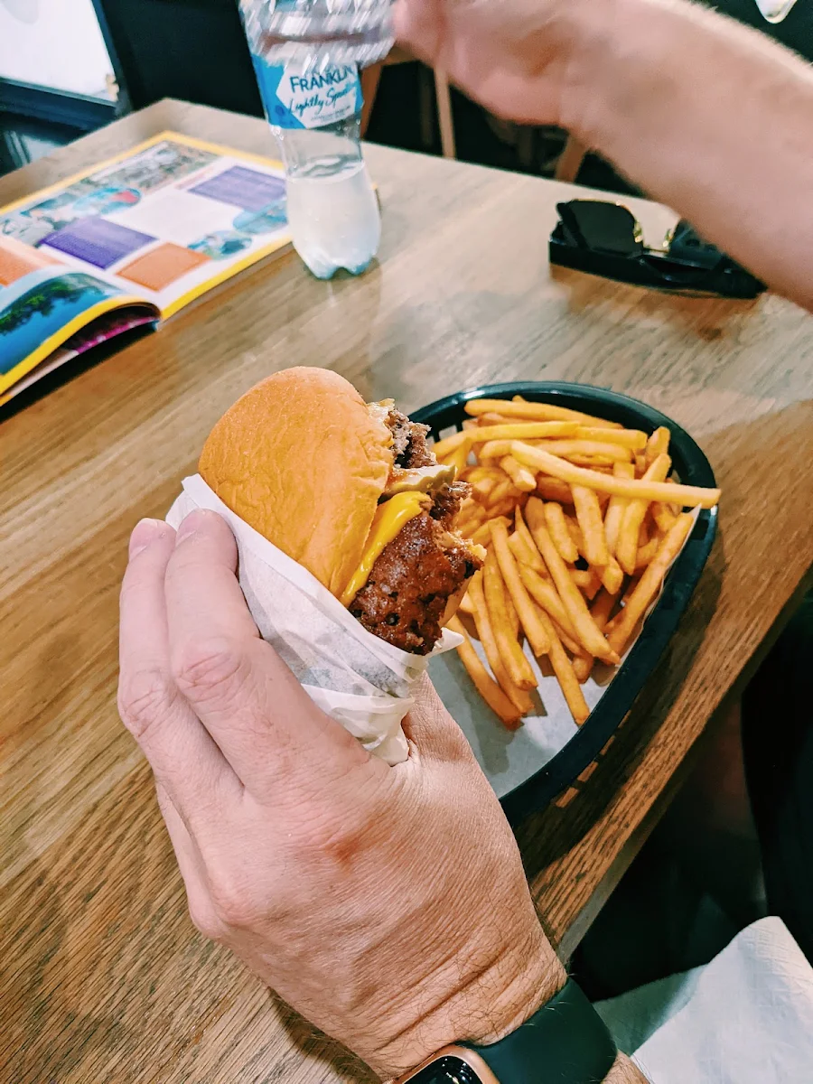 Double Cheeseburger, Burger Incredible