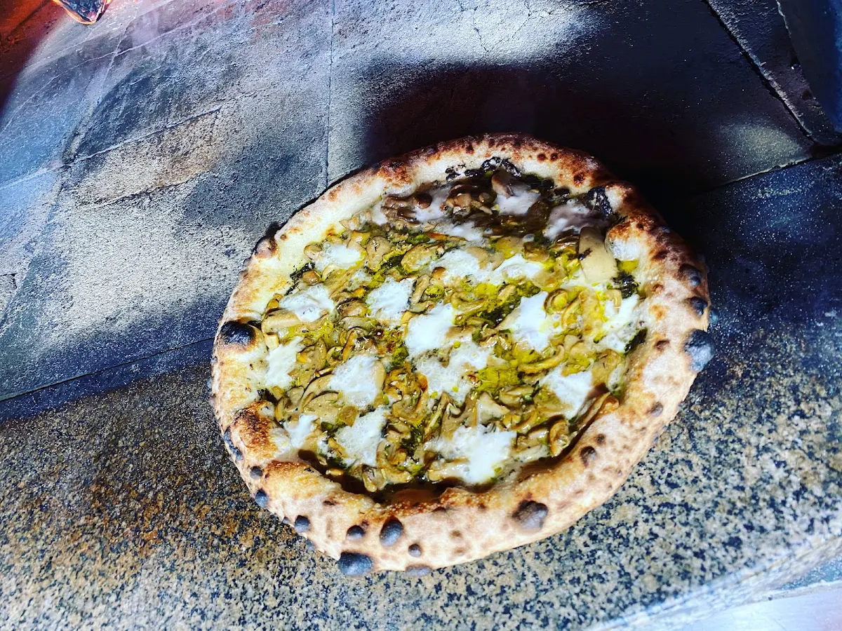 Highlights, Fired Up Pizza