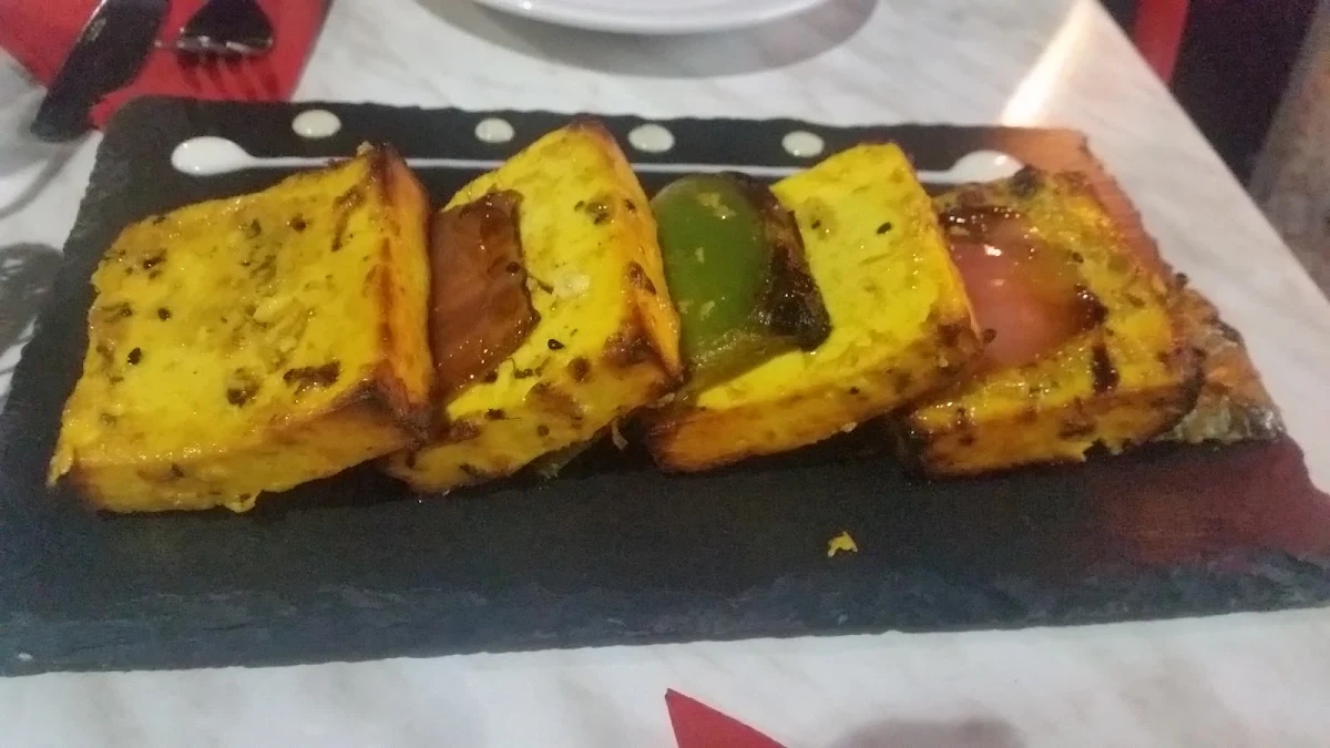 Achaari Tikka, Eden Garden Indian Restaurant