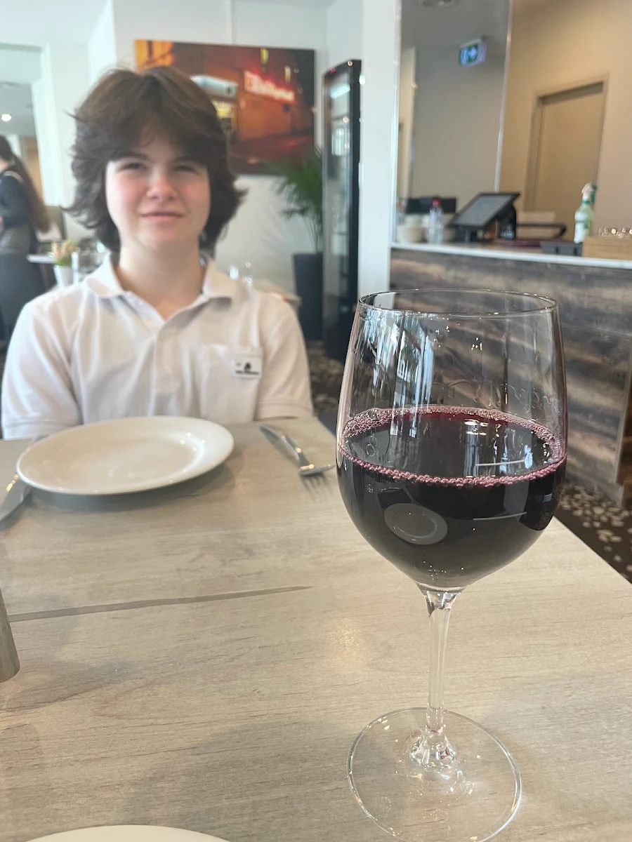 Merlot Red Wine, Vargas Restaurant & Bar