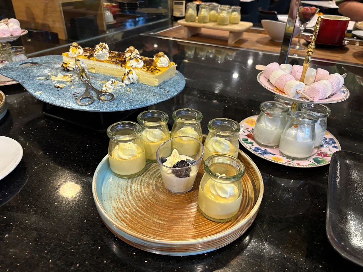 Dessert Bar, The Promenade Cafe