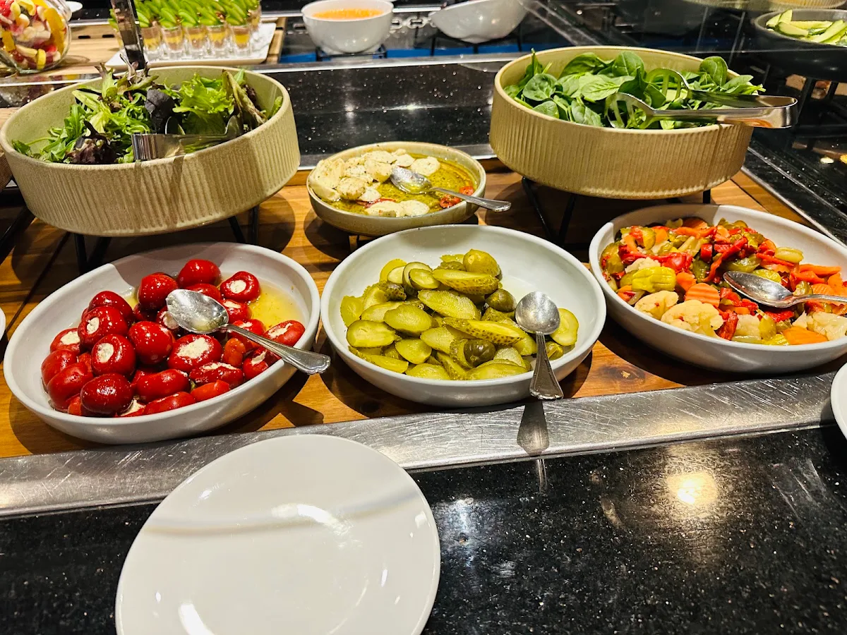 Highlights, The Promenade Cafe