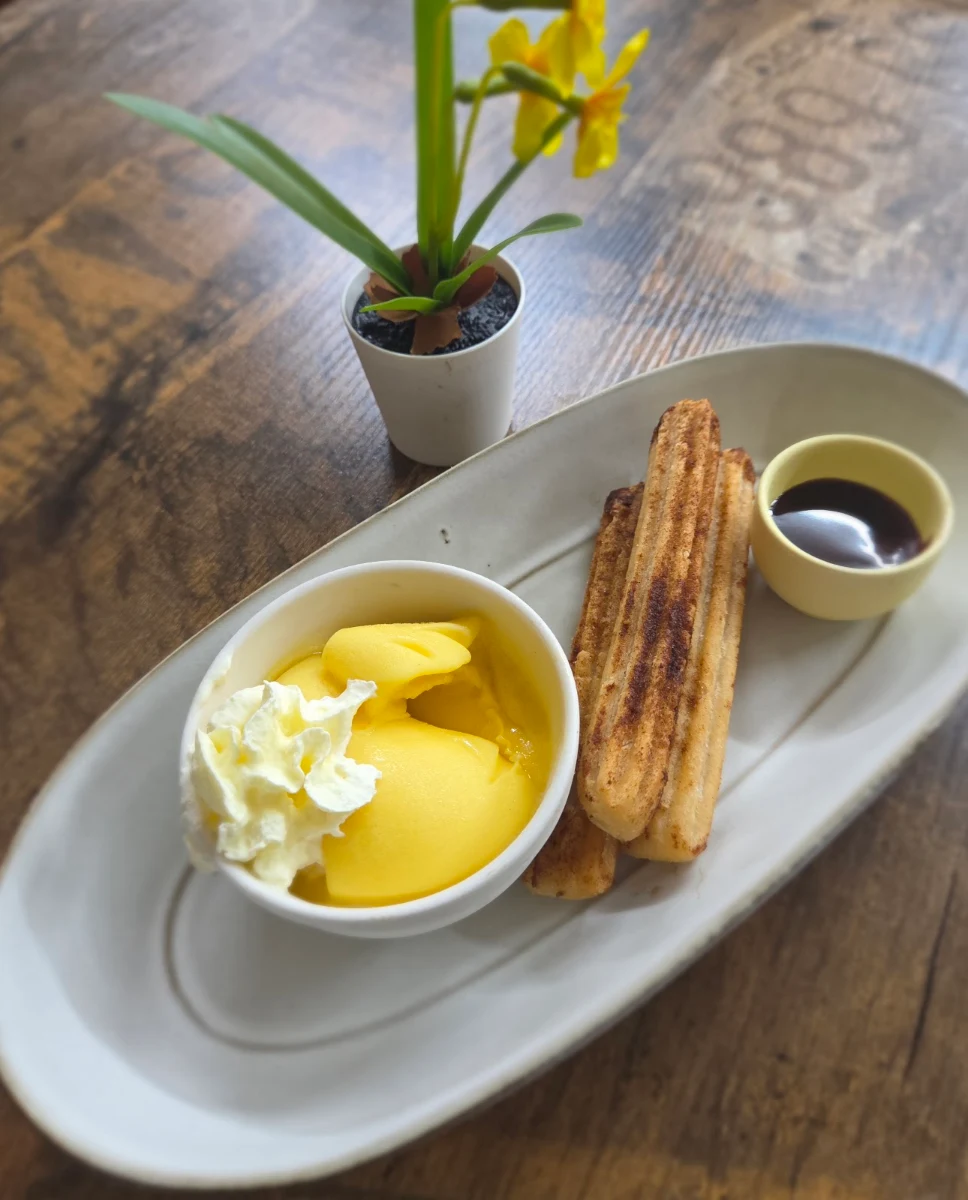 Highlights, Giddyup Gelato Cafe Canungra