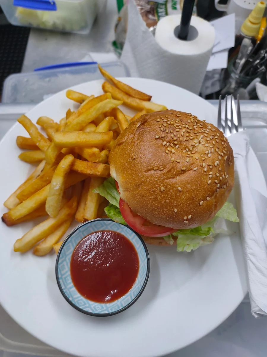 Beef Burger, SEE SEA CAFE