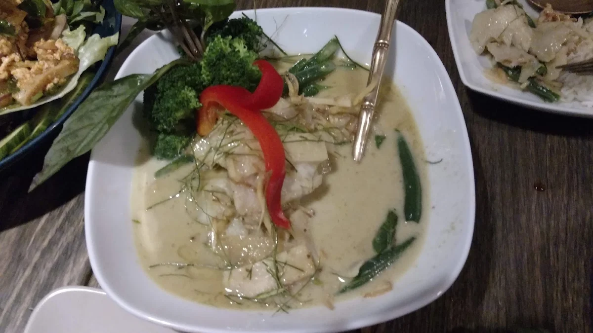 Chicken Green Curry