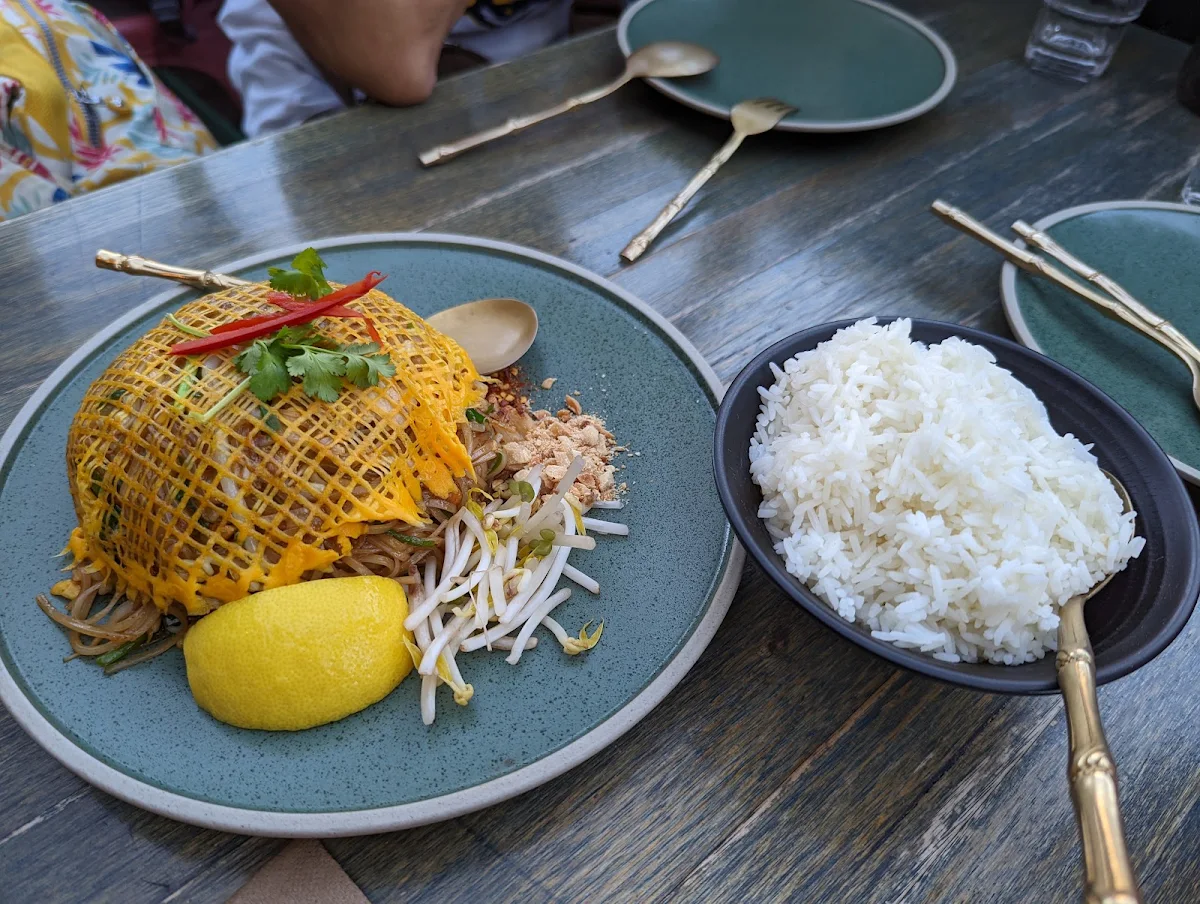 Veggie Pad Thai Noodles