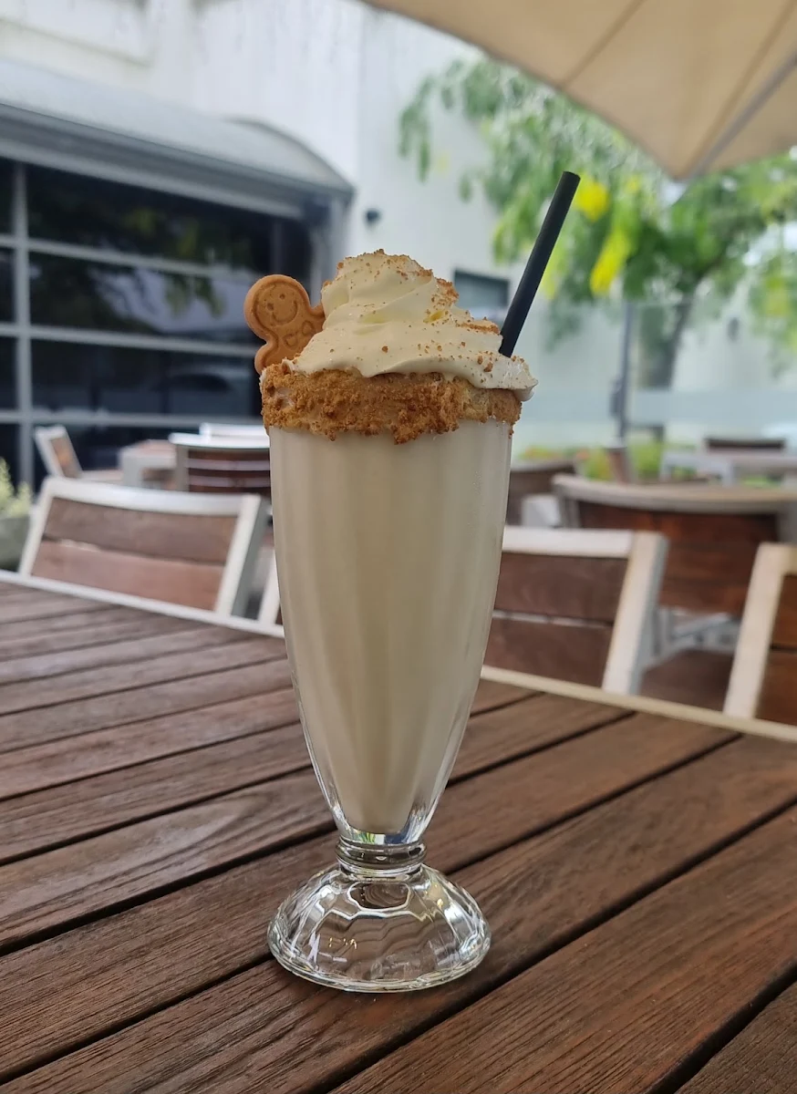 Milkshake, Cardinia Park Hotel