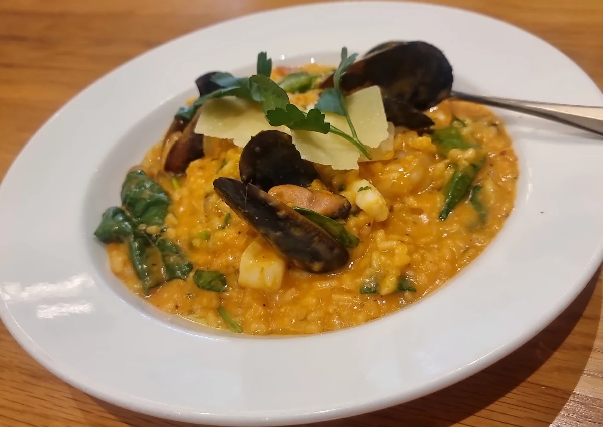 Seafood Risotto, Cardinia Park Hotel