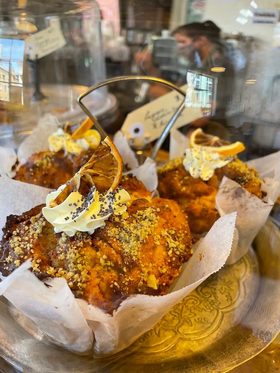 Highlights, Tradeblock Cafe