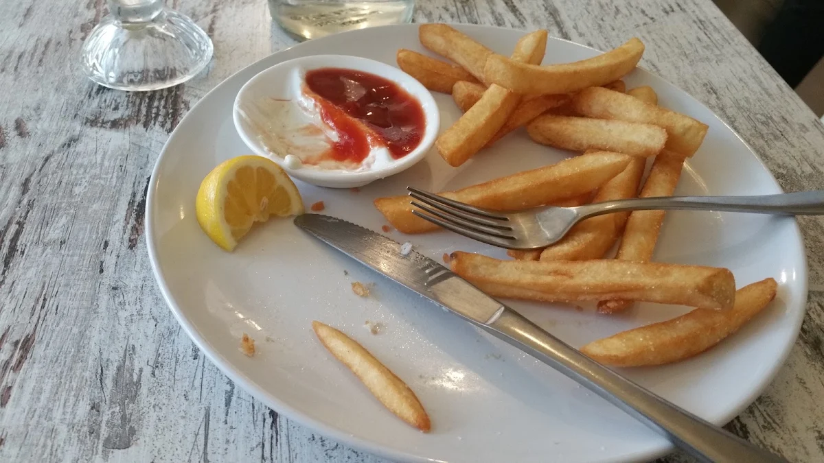 Fish and Chips, Red Lemon Thai