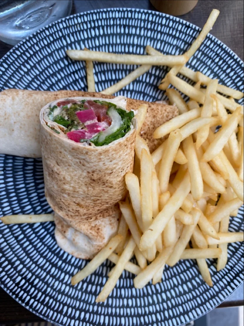 Falafel Wrap & Fries