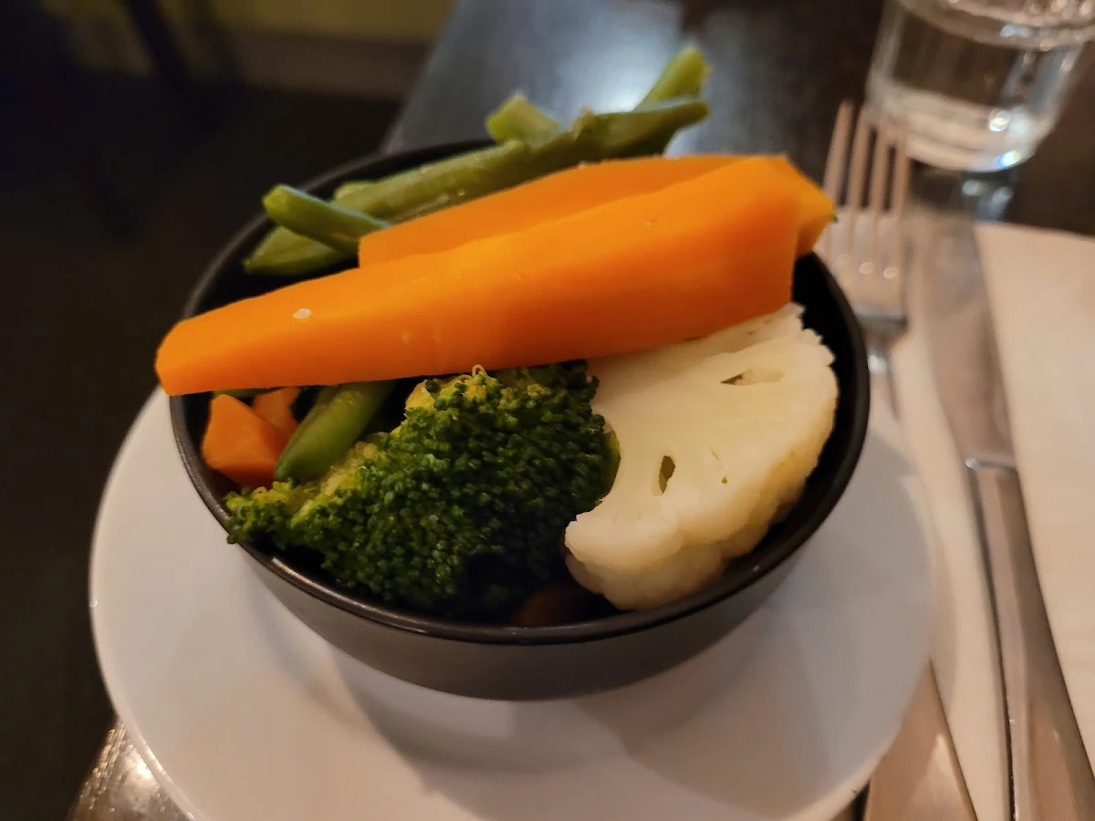 Vegetable, Logans Cafe Restaurant
