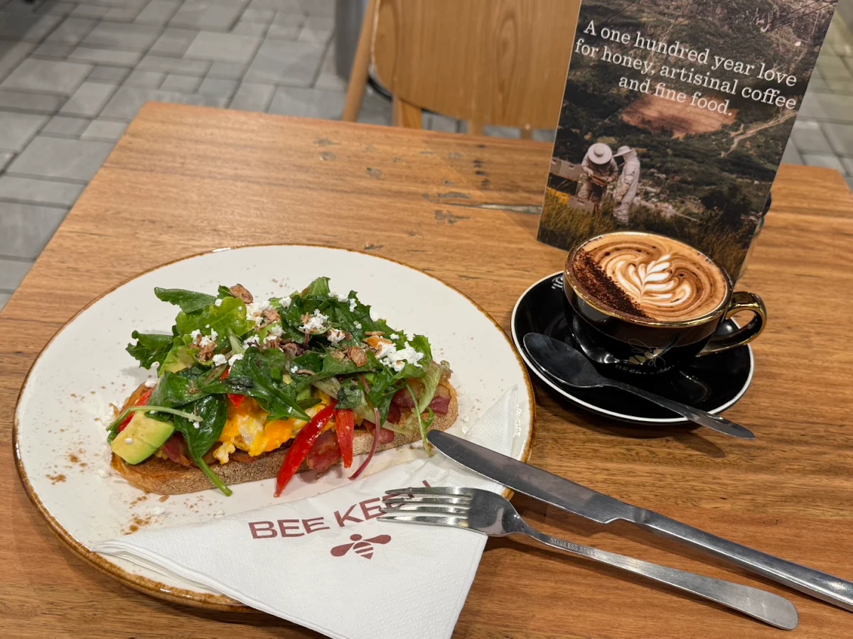Highlights, Bee Keen Cafe Box Hill