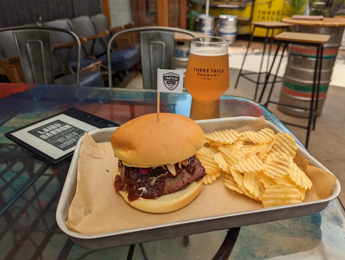 Brisket Burger, Three Tails Brewery