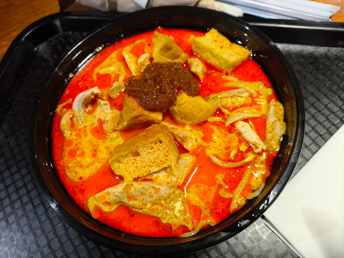 Crispy Chicken Laksa, Jim's Malaysia Chatswood