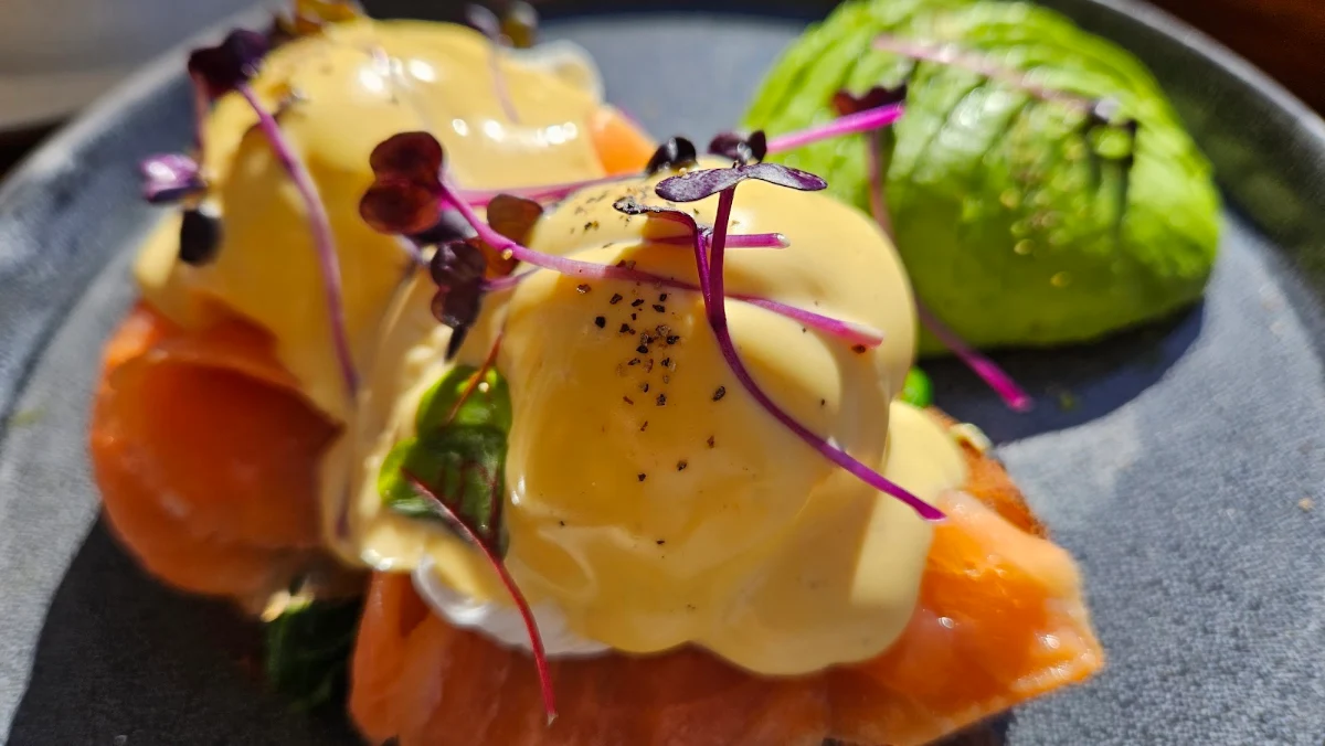 Eggs Benedict