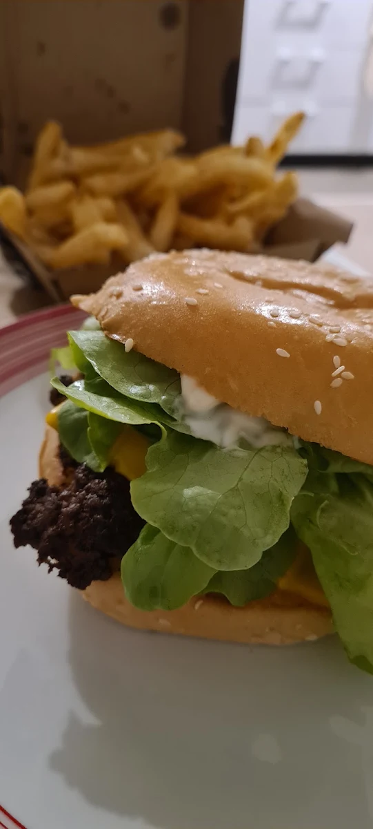 Classic Beef Burger, Rocket Burgers & Fries Elizabeth Street