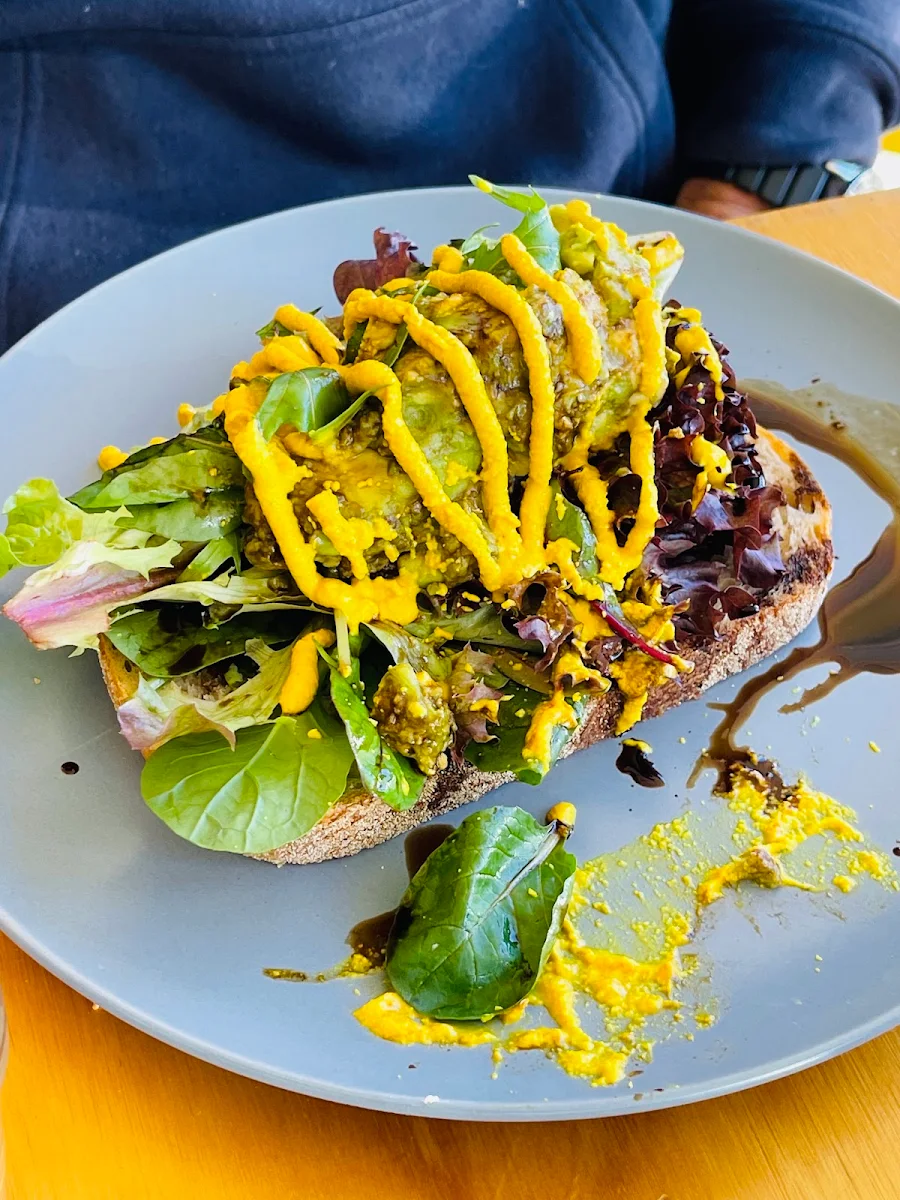Vegan Avacado Smash on Toast