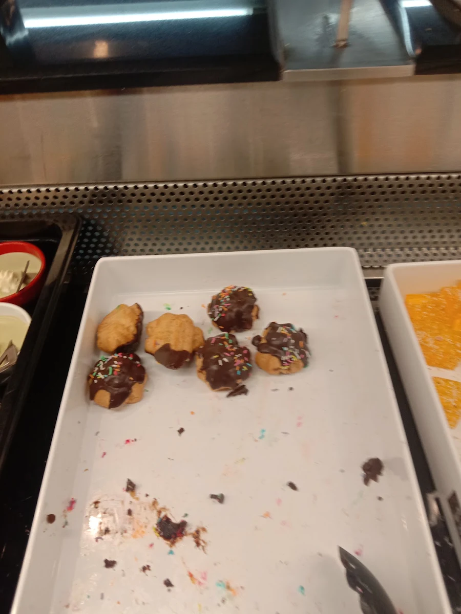 Profiteroles, Star Buffet