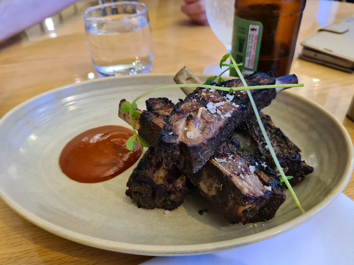Highlights, Radius Restaurant