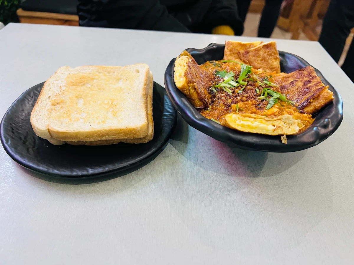 Highlights, AAHAR - The Egg Eatery And Indian Cafe