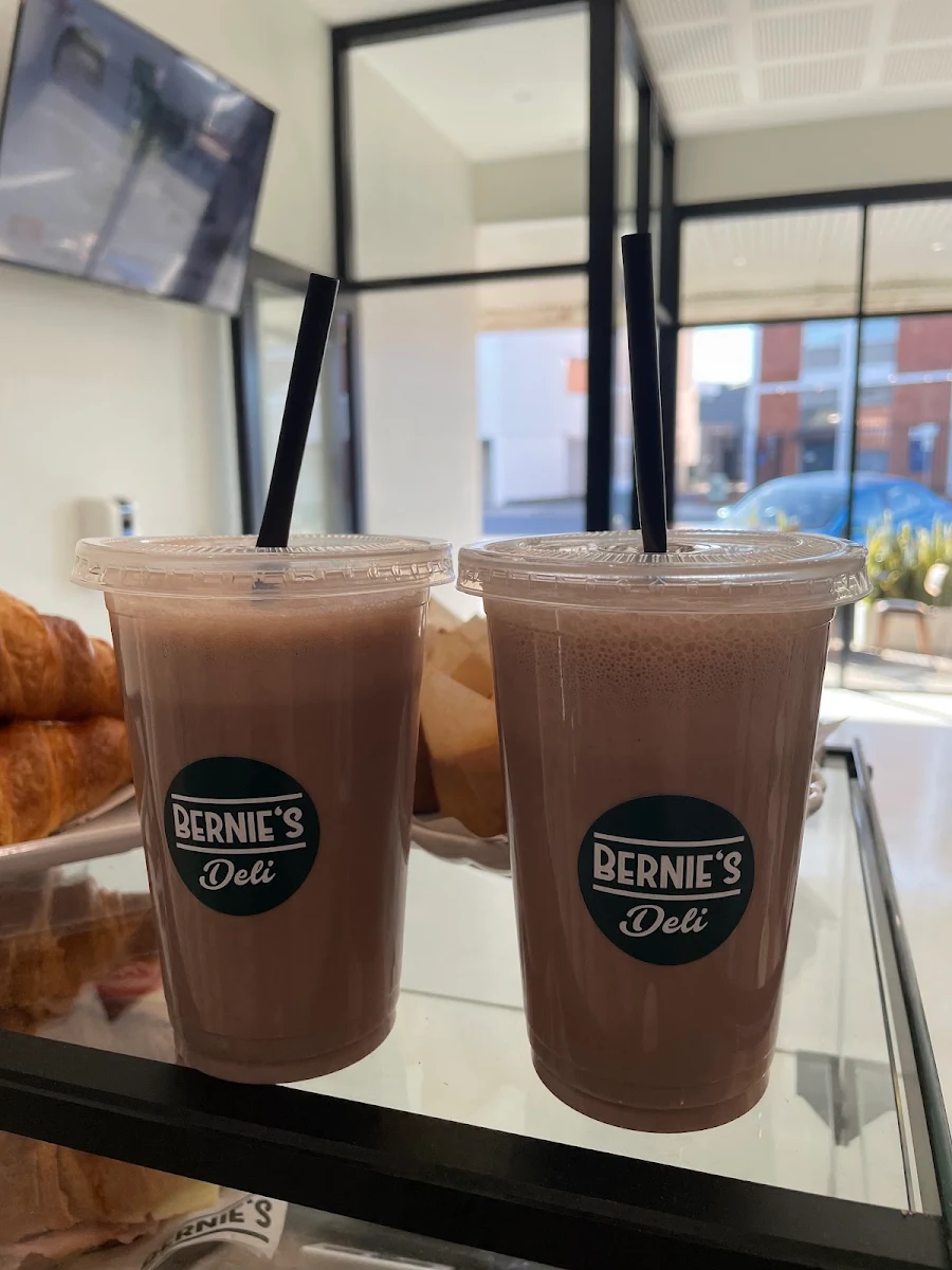 Highlights, Bernie's Deli