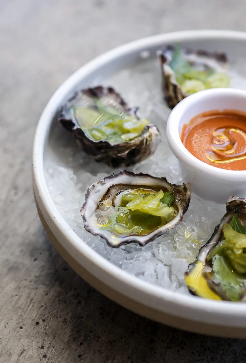 Fresh Oysters