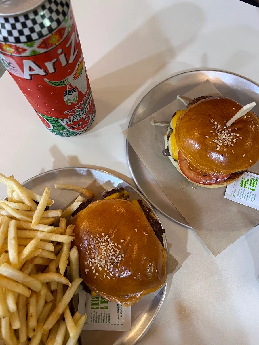 Double Cheeseburger