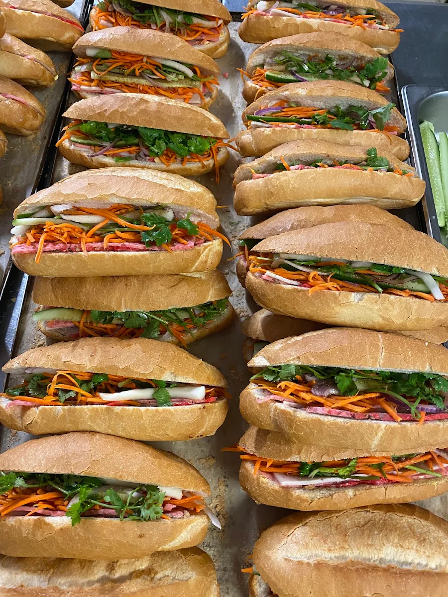 Highlights, Quang Thanh Hot Bread Bankstown